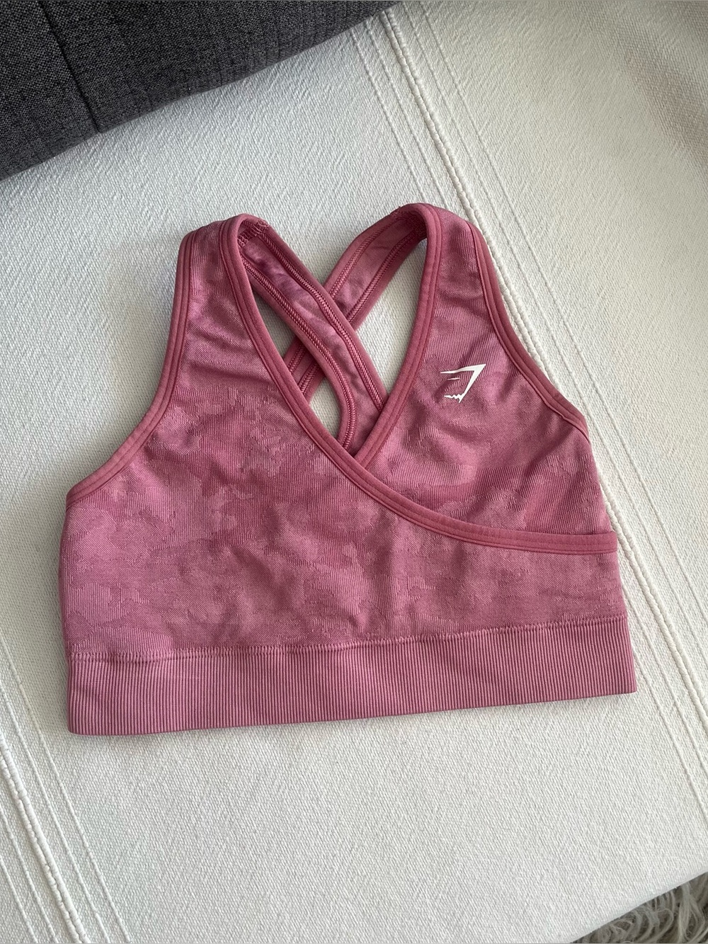 Gymshark❣️camo pink Adapt sports bra